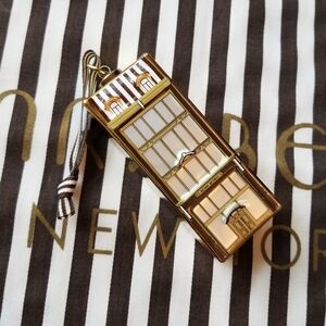 ❗Henri Bendel Store Building Glass Ornament❗
